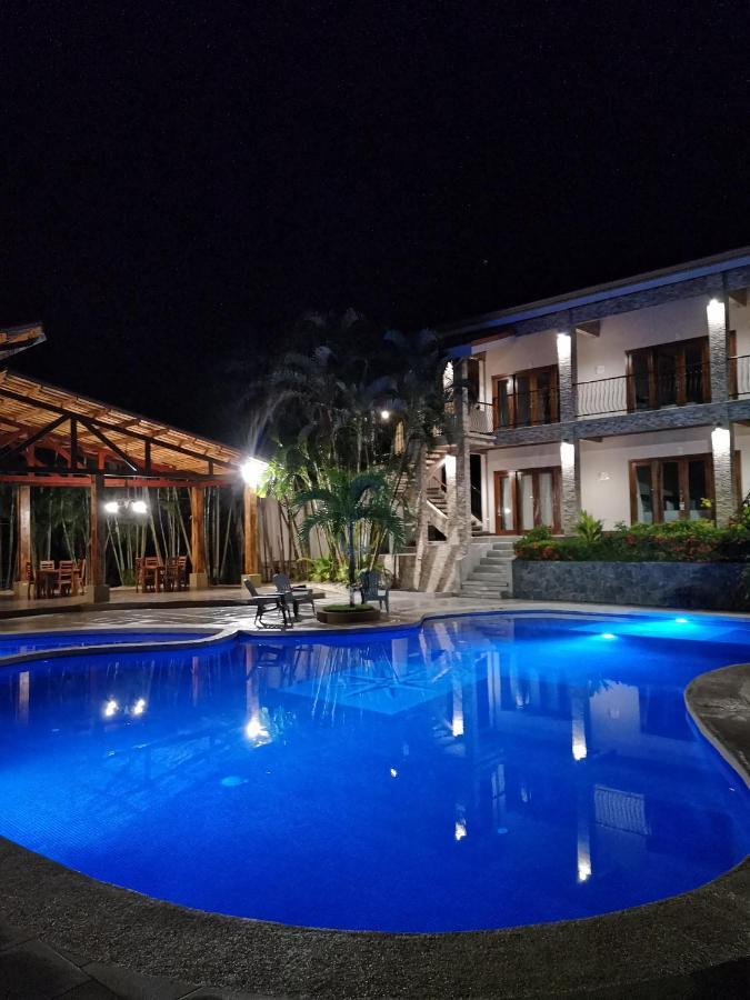 Hotel Amira Puerto Carrillo Exteriér fotografie